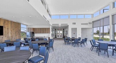 22106 Strathfield Cir in Cypress, TX - Building Photo - Building Photo