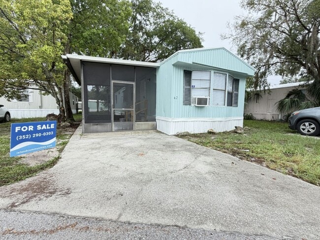 property at 11240 N Northwood Dr
