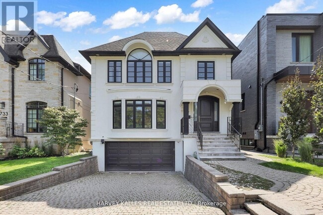 property at 737 Woburn Ave