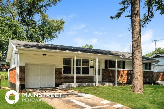 9827 Portage Dr in St. Louis, MO - Building Photo - Building Photo