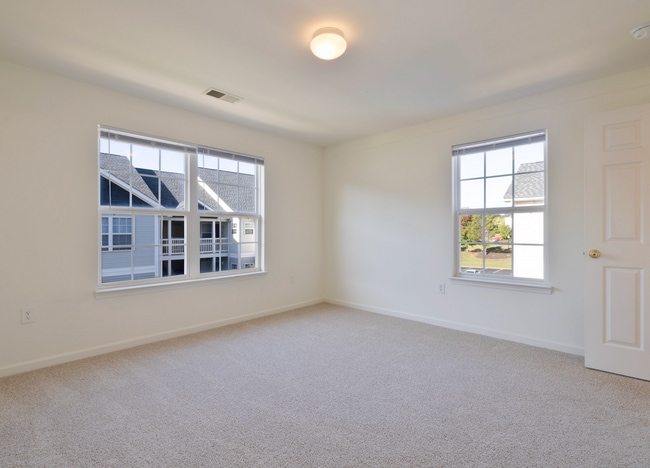 146 University Village Dr in Central, SC - Building Photo - Building Photo