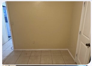 6530 SW 7th Ct in North Lauderdale, FL - Building Photo - Building Photo