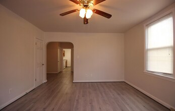 3301 D St SE in Washington, DC - Building Photo - Building Photo