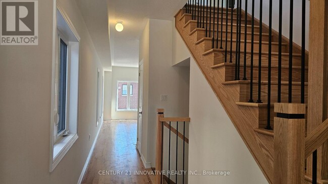 property at 1141 Azalea Ave