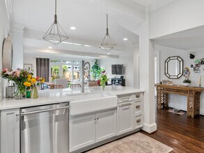 1614 Park Rd in Charlotte, NC - Building Photo - Building Photo