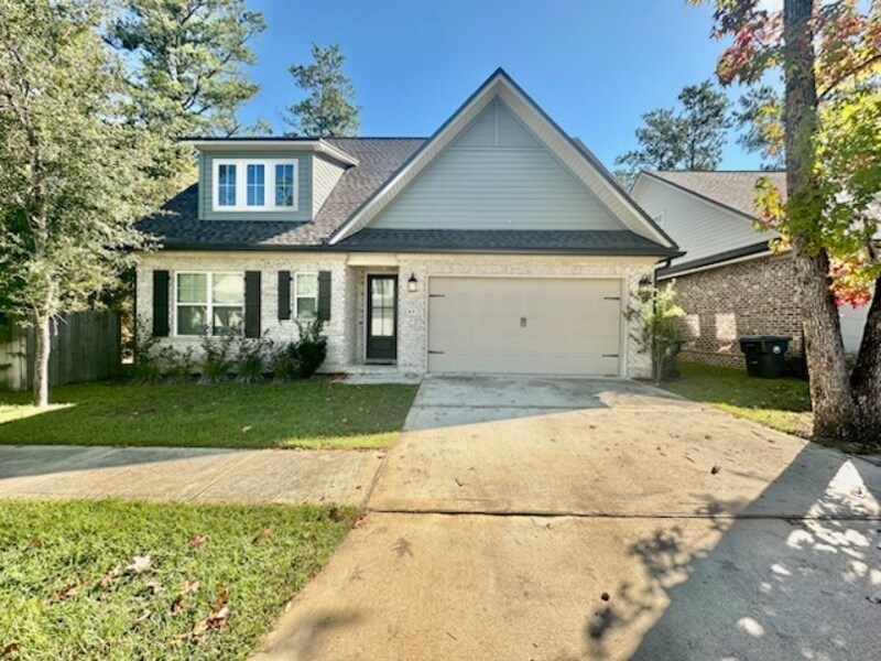 65 Laurel Oaks Dr in Freeport, FL - Building Photo