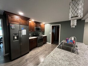 380 E Hazelwood St in Morton, IL - Building Photo - Building Photo