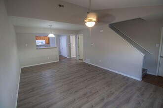 1401 Bodie Dr in Columbia, MO - Building Photo - Building Photo