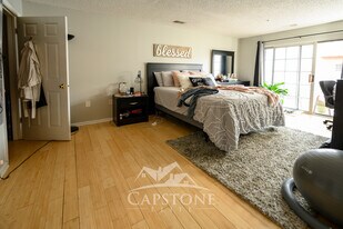 22 Krueger Ct in Newark, NJ - Building Photo