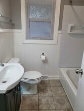 3314 68th St in Urbandale, IA - Building Photo - Building Photo