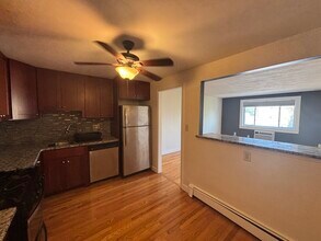 215 Massachusetts Ave in Arlington, MA - Building Photo - Building Photo