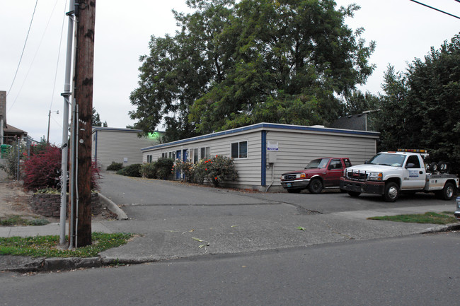 City Link Apartment in Portland, OR - Foto de edificio - Building Photo