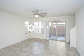 6216 Clackamas Ct in Las Vegas, NV - Building Photo - Building Photo