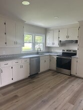 1105 Highland Ave in Muscle Shoals, AL - Building Photo - Building Photo
