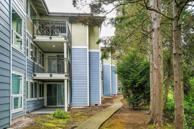 property at 7571 Old Redmond Rd