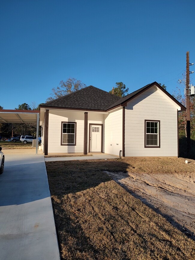 390 Jordan Dr in Lumberton, TX - Building Photo - Building Photo
