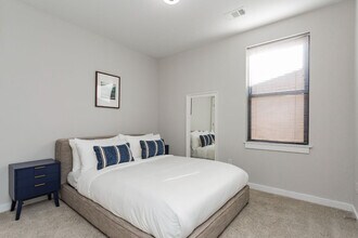 1016 18th Ave S in Nashville, TN - Building Photo - Building Photo