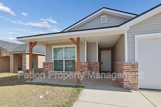 6651 Athens St in Timbercreek Canyon, TX - Building Photo - Building Photo