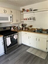 3583 Kennesaw Station Dr in Kennesaw, GA - Building Photo - Building Photo