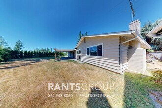 4227 Tarawa Pl NE in Lacey, WA - Building Photo - Building Photo