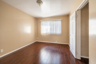 1760 El Cerrito PL. in Los Angeles, CA - Building Photo - Interior Photo