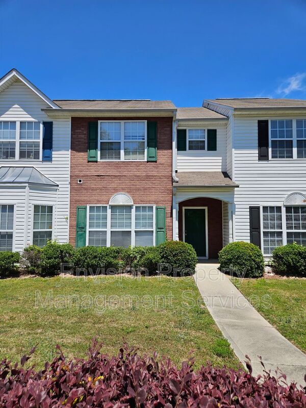property at 3275 Oakley Pl