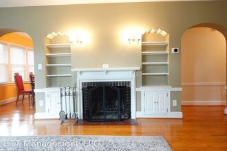 800 Maplewood Ave in Takoma Park, MD - Building Photo - Building Photo