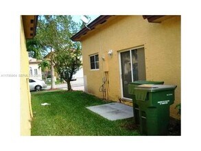 2540 NE 41st Terrace in Homestead, FL - Building Photo - Building Photo