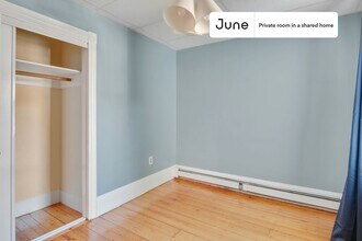 Private bedroom in 4 bed/1 bath Home in Boston, MA - Building Photo - Building Photo