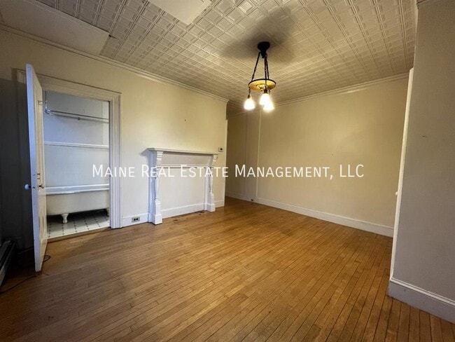 269 French St in Bangor, ME - Building Photo - Building Photo
