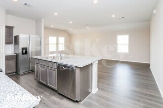 800 Saddle Horn Way in Royse City, TX - Building Photo - Building Photo
