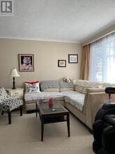 37 Tremelly Crescent in Toronto, ON - Building Photo - Building Photo