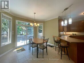 49 Baywood Dr in Ottawa, ON - Building Photo - Building Photo