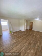 1520 NW 52nd Ave in Lauderhill, FL - Building Photo - Building Photo