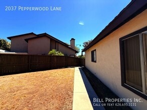 2037 Pepperwood Ln in Duarte, CA - Building Photo - Building Photo