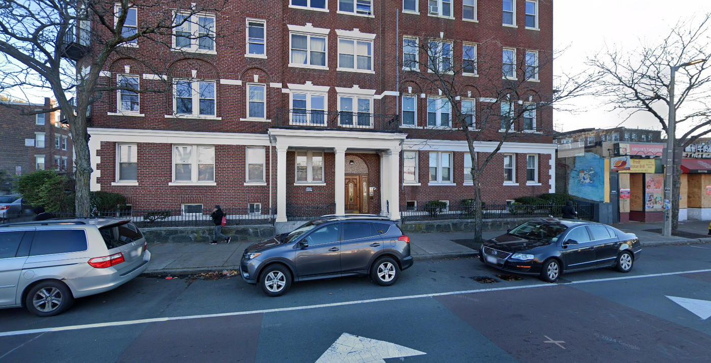 178 Brighton Ave, Unit 17 in Boston, MA - Building Photo