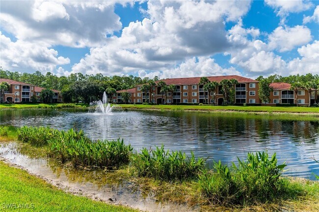 1810 Florida Club Cir in Naples, FL - Building Photo - Building Photo