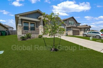 1220 Ella Xing in New Braunfels, TX - Building Photo - Building Photo