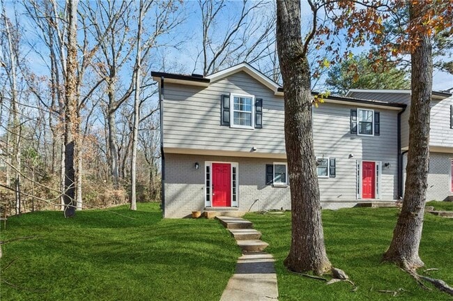 752 Barnes Mill Trace NE