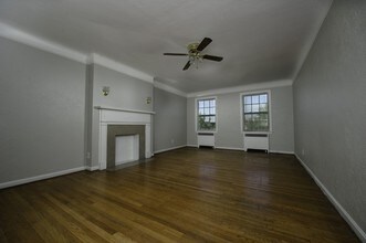 Oliver Manor in Cleveland, OH - Building Photo - Building Photo