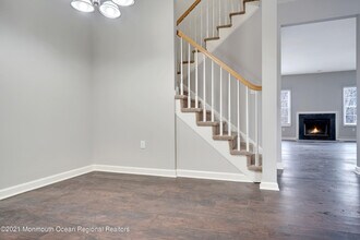 44 Smock Ct in Englishtown, NJ - Building Photo - Building Photo