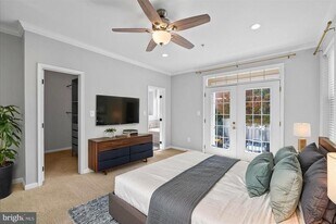 12432 Liberty Bridge Rd in Fairfax, VA - Building Photo