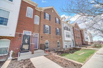 57 Margaret Dr in Schaumburg, IL - Building Photo - Building Photo