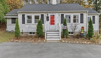 264 Centre St in Danvers, MA - Building Photo