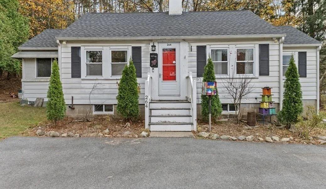 264 Centre St in Danvers, MA - Building Photo