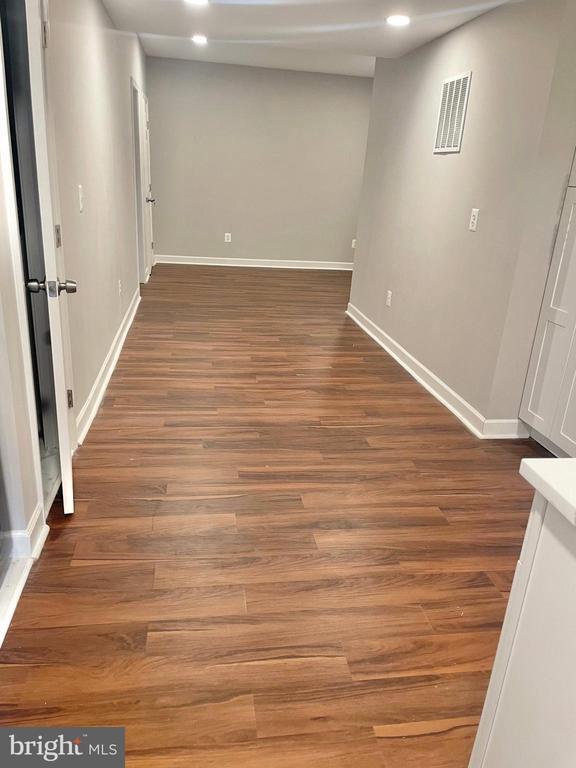 property at 44400 Stone Roses Cir