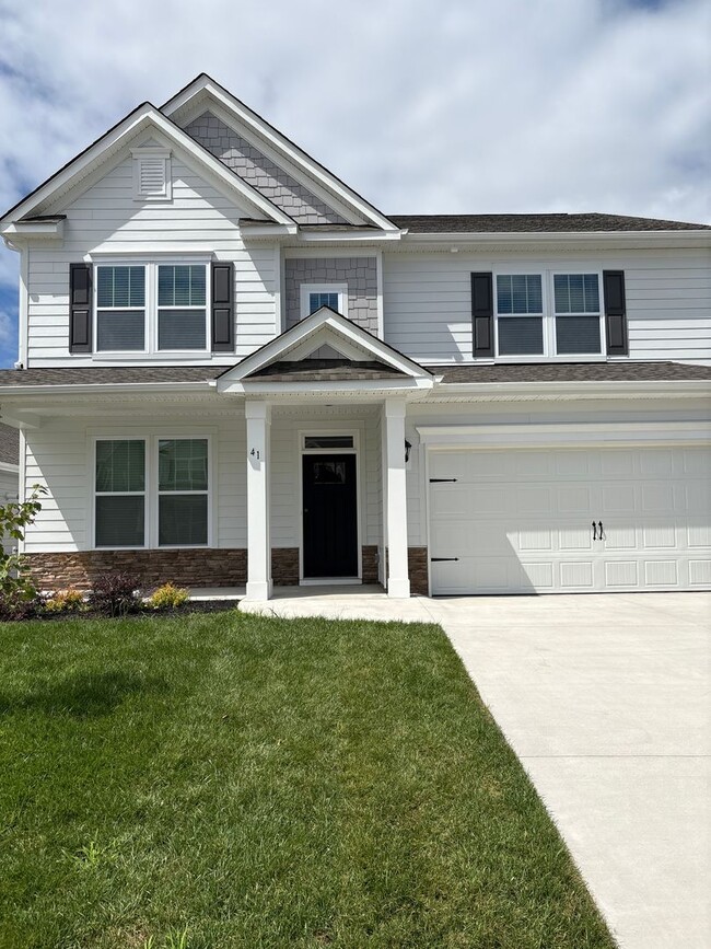 property at 41 Silverthorne Ct