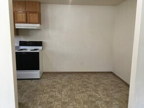 21022 Damascus Ln in Bend, OR - Building Photo - Building Photo