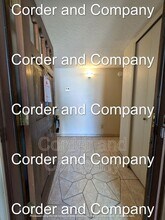 8804 San Francisco Rd NE in Albuquerque, NM - Building Photo - Building Photo