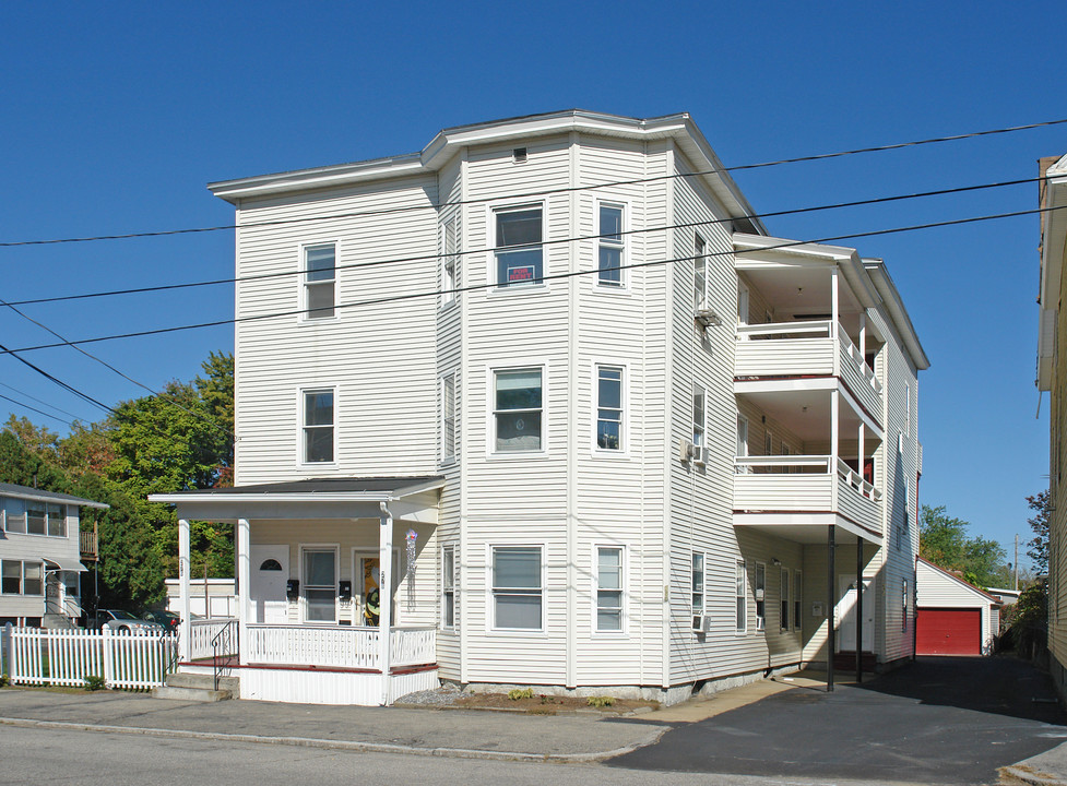 276 Silver St in Manchester, NH - Building Photo